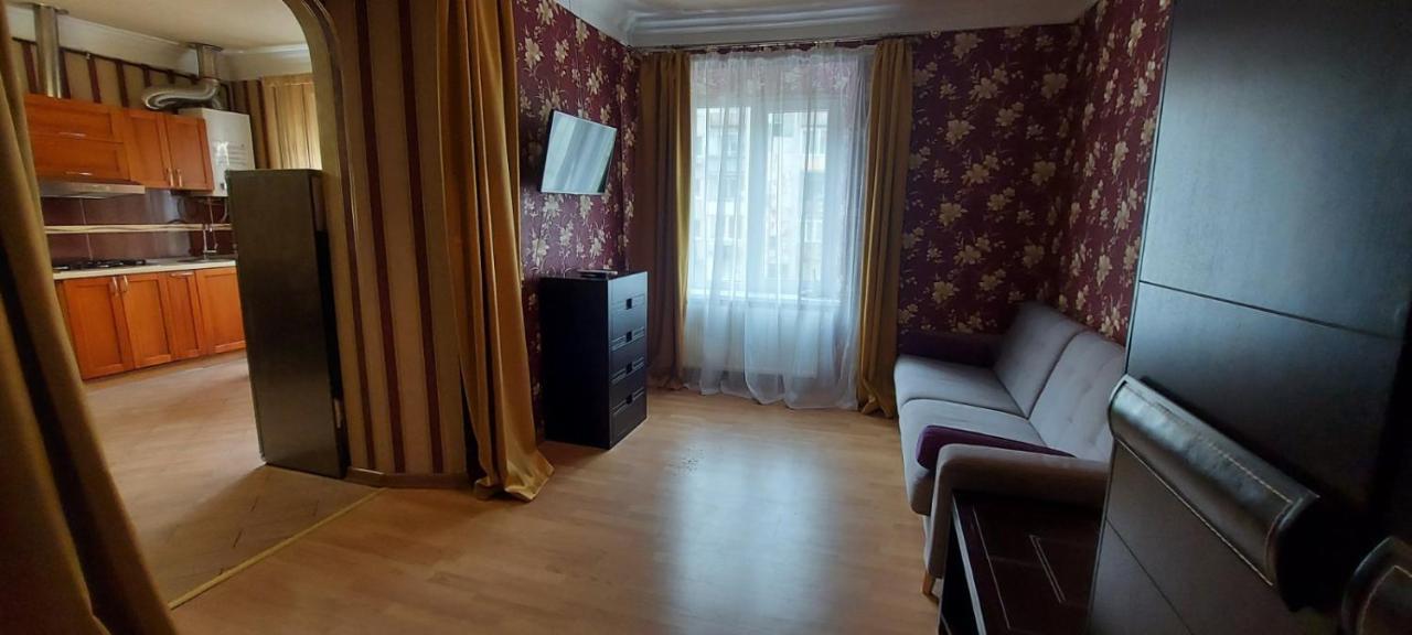 Stylish Deluxe Apartments!!!