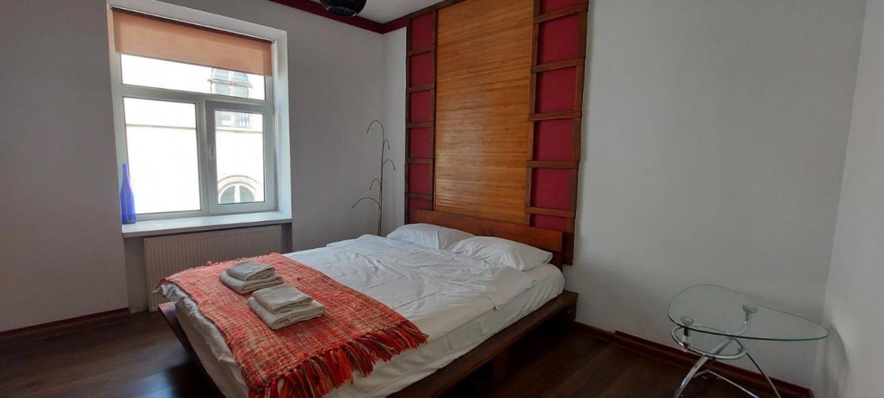 Apartment Stylish Deluxe Apartments!!! Lviv