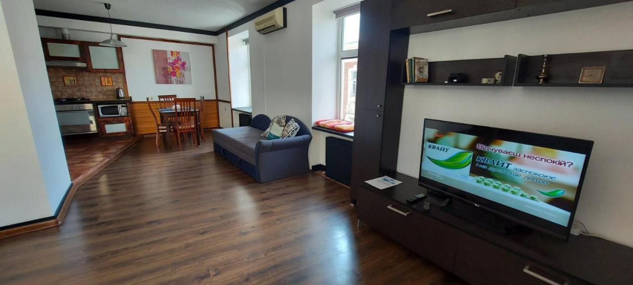 Stylish Deluxe Apartments!!! * Lviv